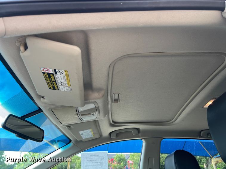 image for item LU9941 2013 Nissan Rogue SUV