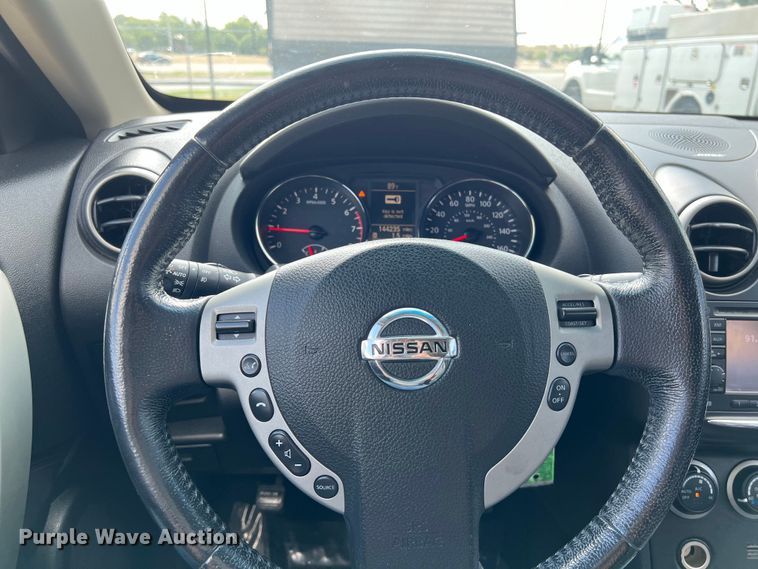 image for item LU9941 2013 Nissan Rogue SUV