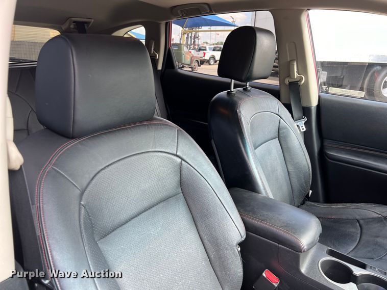 image for item LU9941 2013 Nissan Rogue SUV