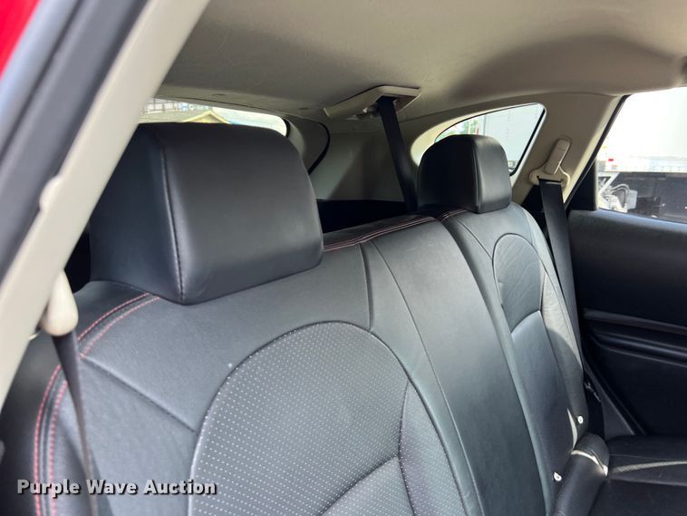 image for item LU9941 2013 Nissan Rogue SUV