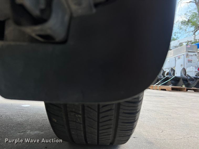 image for item LU9941 2013 Nissan Rogue SUV