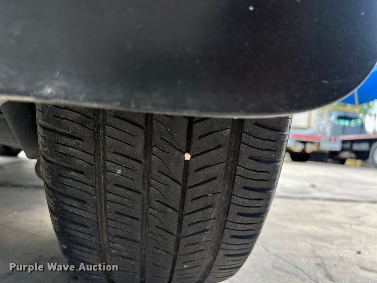 image for item LU9941 2013 Nissan Rogue SUV