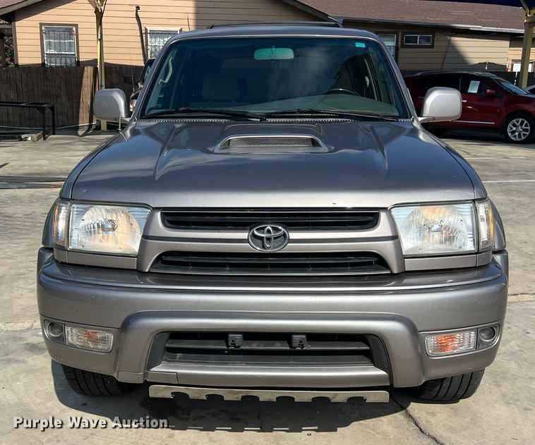 image for item LU9942 2002 Toyota  4Runner SUV