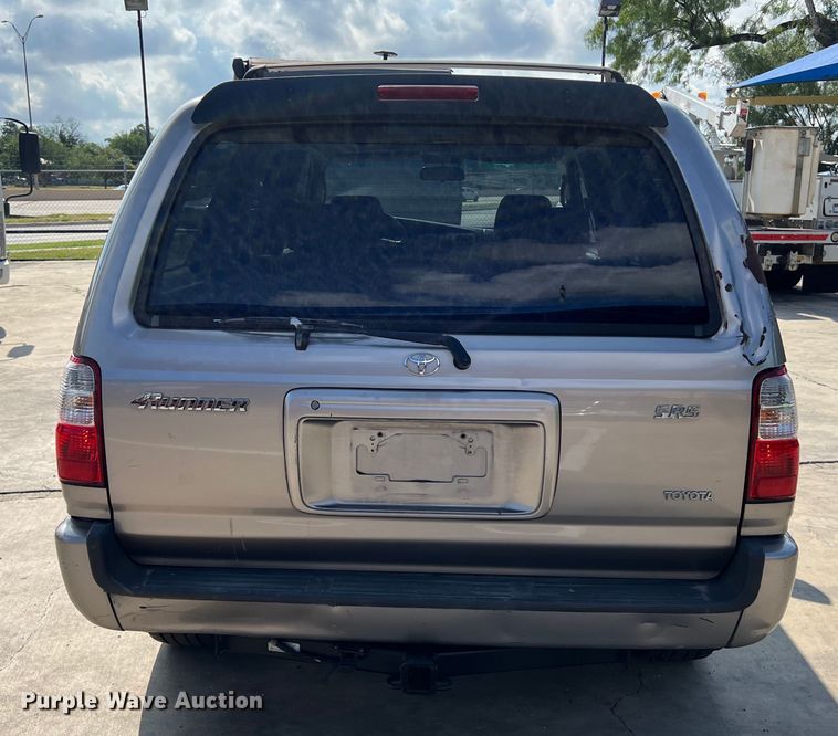 image for item LU9942 2002 Toyota  4Runner SUV