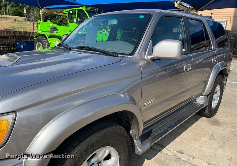 image for item LU9942 2002 Toyota  4Runner SUV