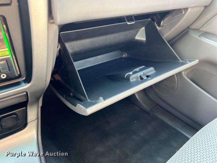 image for item LU9942 2002 Toyota  4Runner SUV