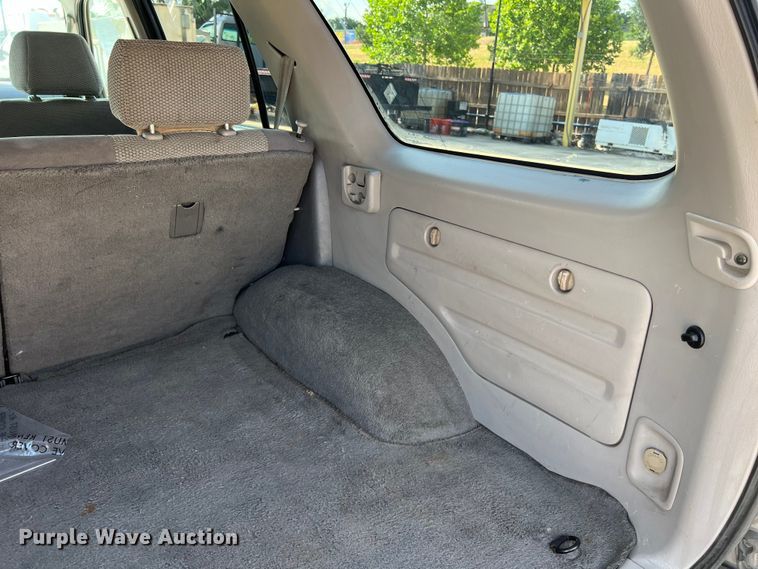 image for item LU9942 2002 Toyota  4Runner SUV