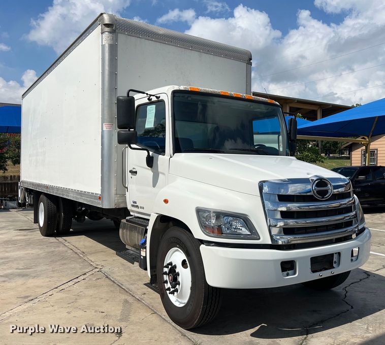 image for item LU9944 2019 Hino 268A box truck