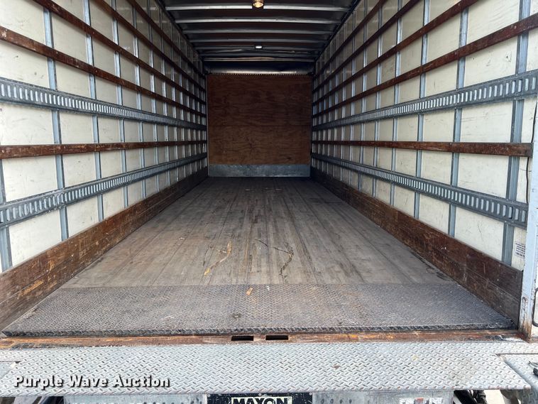 image for item LU9944 2019 Hino 268A box truck