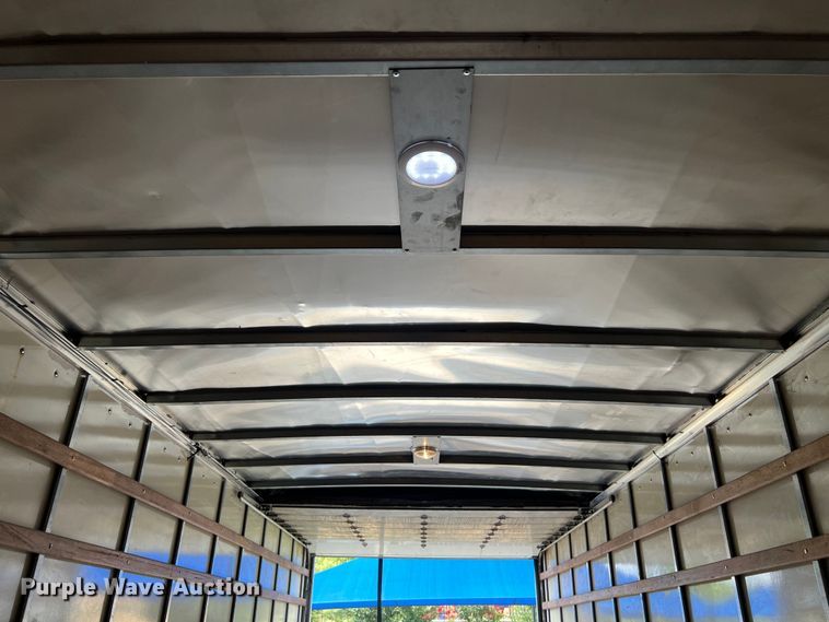 image for item LU9944 2019 Hino 268A box truck