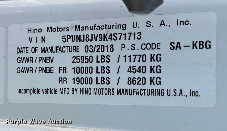 image for item LU9944 2019 Hino 268A box truck