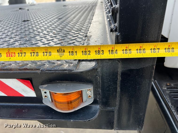 image for item LU9945 1996 GMC TopKick flatbed truck