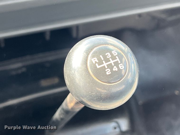 image for item LU9945 1996 GMC TopKick flatbed truck