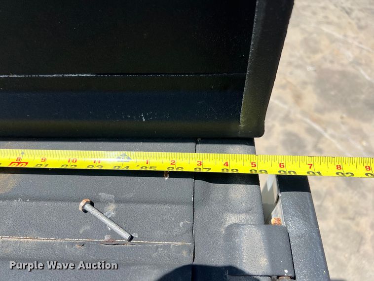 image for item LU9946 2012 Vantage EV 1000 mini truck