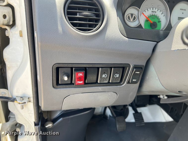 image for item LU9946 2012 Vantage EV 1000 mini truck