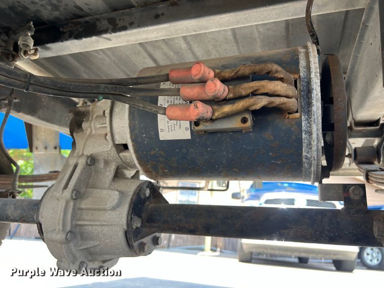 image for item LU9946 2012 Vantage EV 1000 mini truck