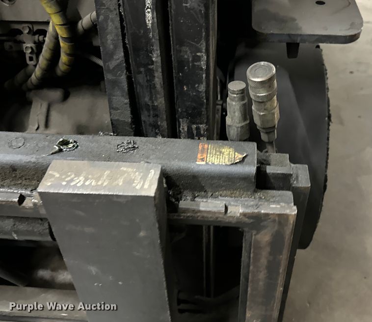 image for item MU9791 Toyota 7FBCU25 Forklift