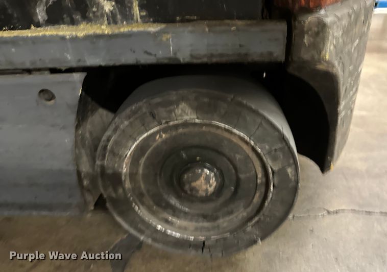 image for item MU9791 Toyota 7FBCU25 Forklift