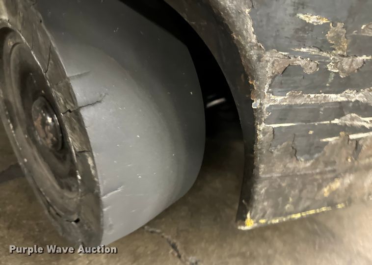 image for item MU9791 Toyota 7FBCU25 Forklift