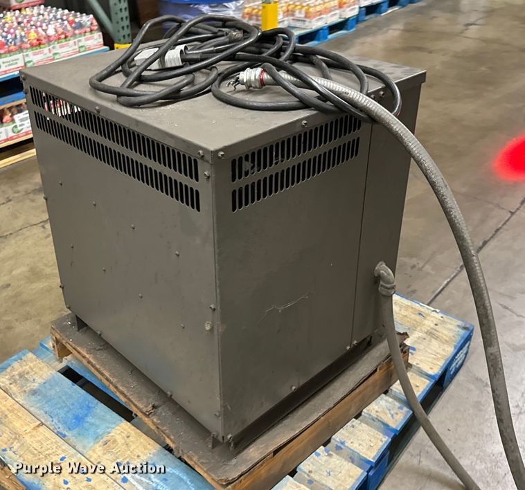 image for item MU9791 Toyota 7FBCU25 Forklift