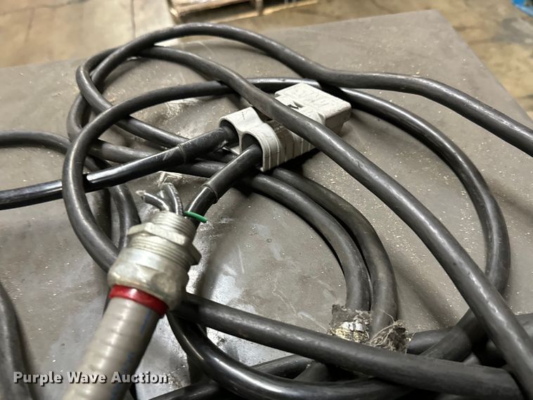 image for item MU9791 Toyota 7FBCU25 Forklift