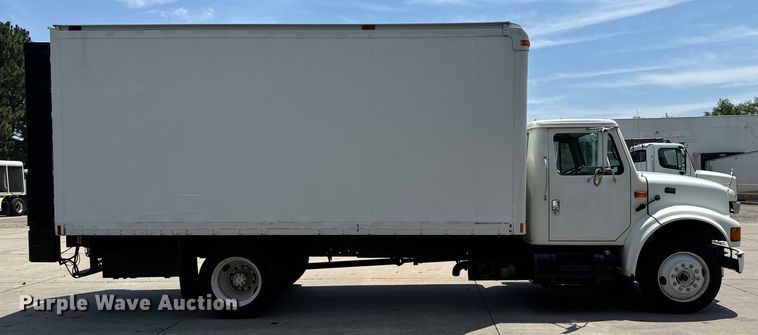image for item MU9792 1995 International  4700 box truck