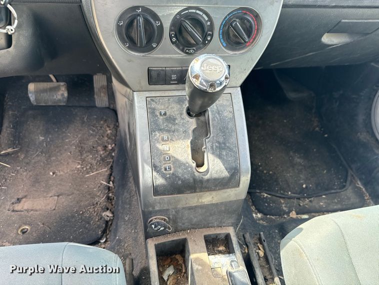 image for item ND9262 2007 Jeep Compass SUV