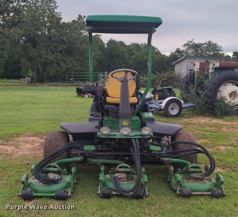 image for item NG9877 John Deere 8800 lawn mower