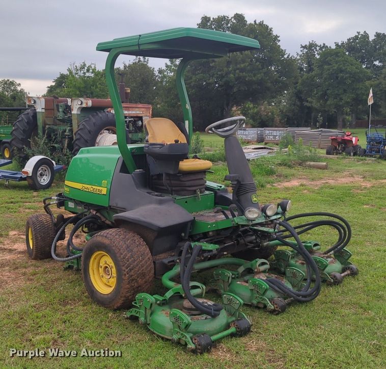 image for item NG9877 John Deere 8800 lawn mower