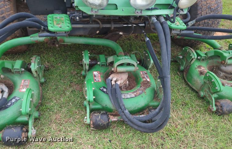 image for item NG9877 John Deere 8800 lawn mower