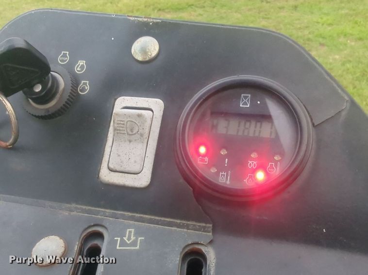 image for item NG9877 John Deere 8800 lawn mower