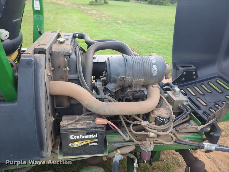 image for item NG9877 John Deere 8800 lawn mower