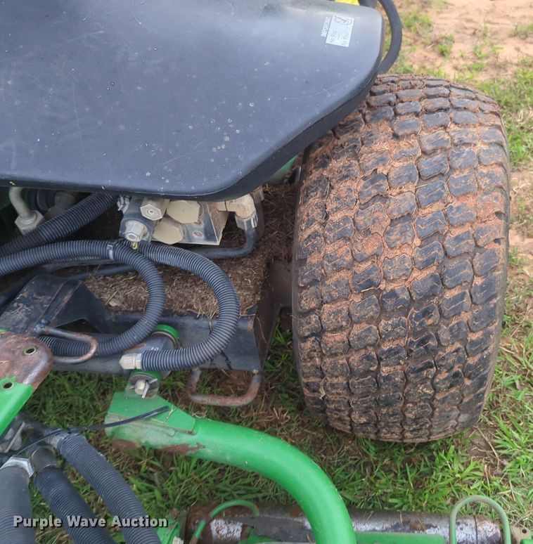 image for item NG9877 John Deere 8800 lawn mower