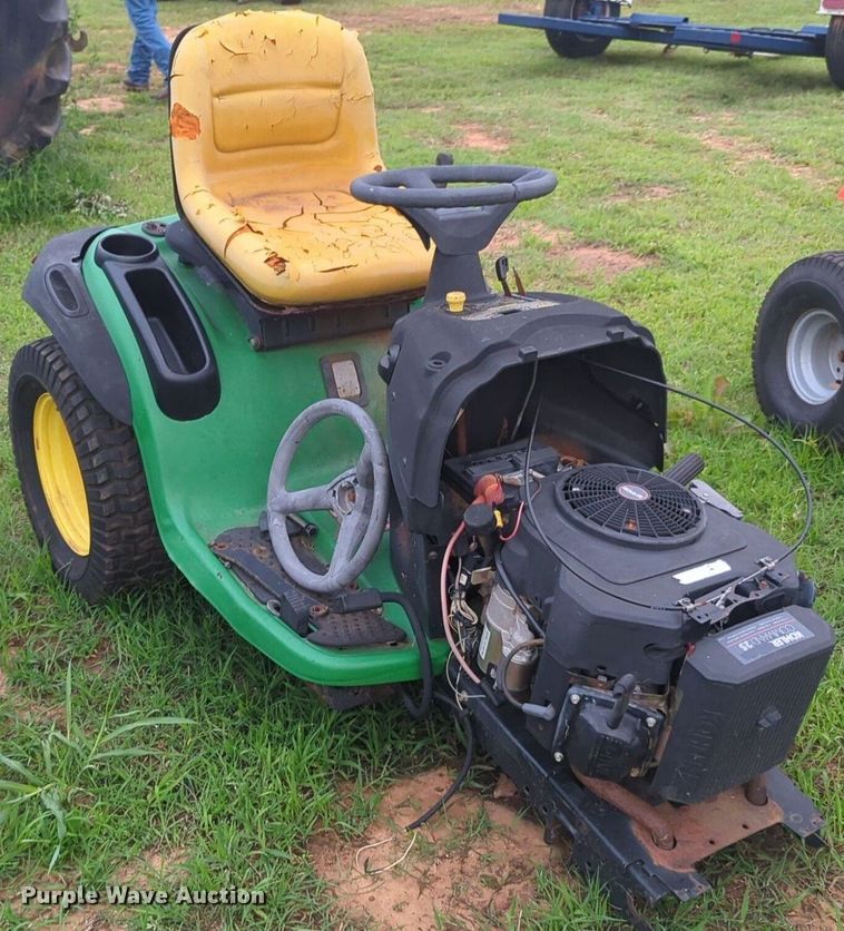 image for item NG9879 2003 John Deere E-Gator utility vehicle
