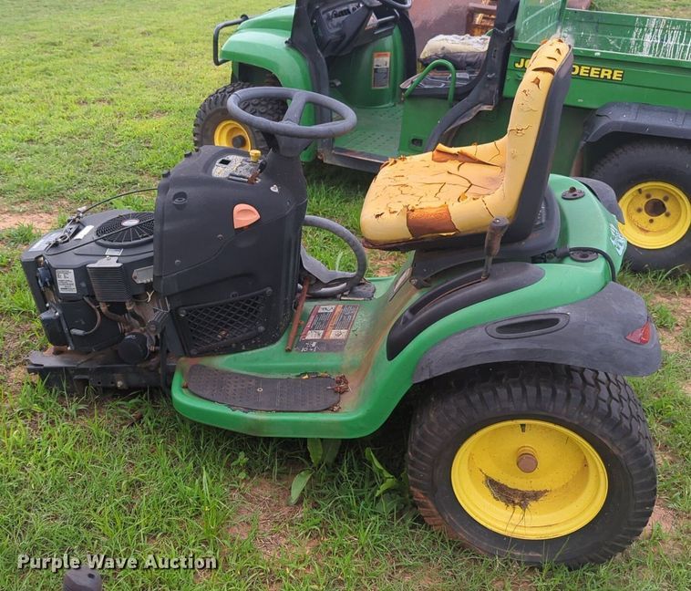 image for item NG9879 2003 John Deere E-Gator utility vehicle