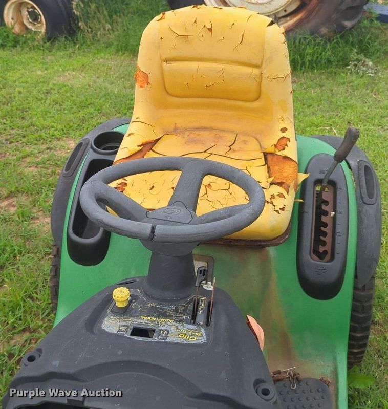image for item NG9879 2003 John Deere E-Gator utility vehicle