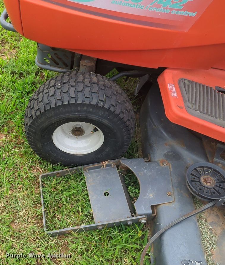 image for item NG9879 2003 John Deere E-Gator utility vehicle