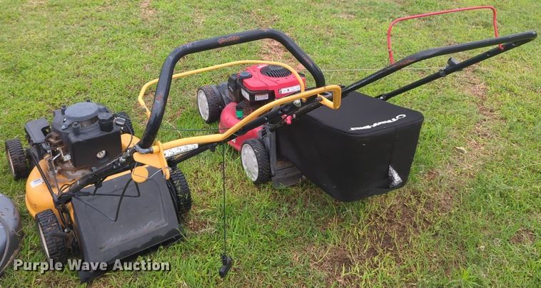 image for item NG9879 2003 John Deere E-Gator utility vehicle