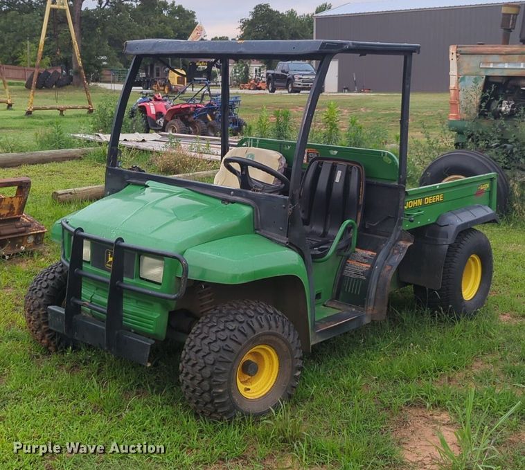 image for item NG9879 2003 John Deere E-Gator utility vehicle