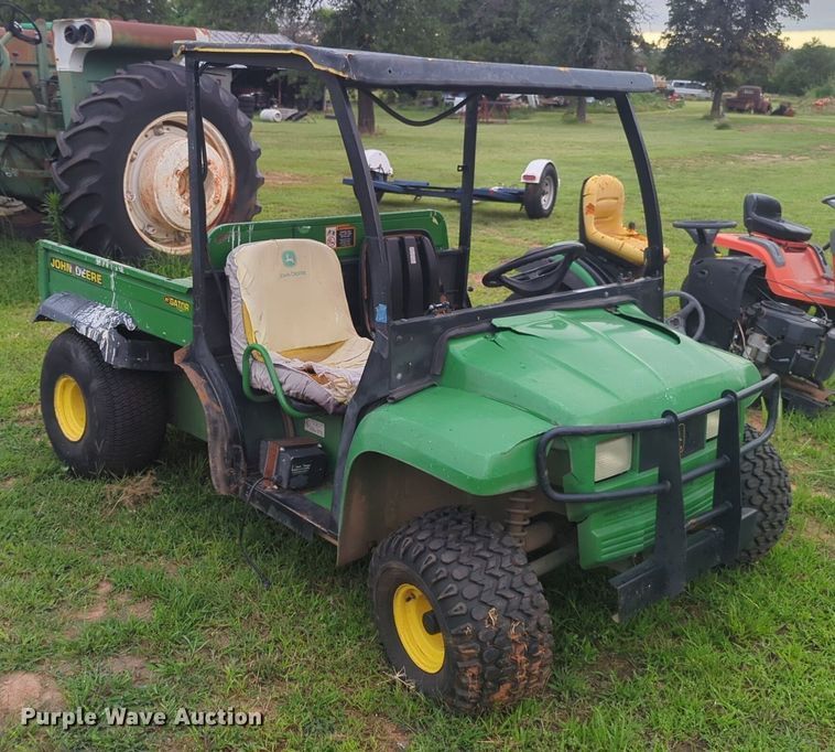 image for item NG9879 2003 John Deere E-Gator utility vehicle