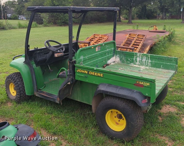 image for item NG9879 2003 John Deere E-Gator utility vehicle