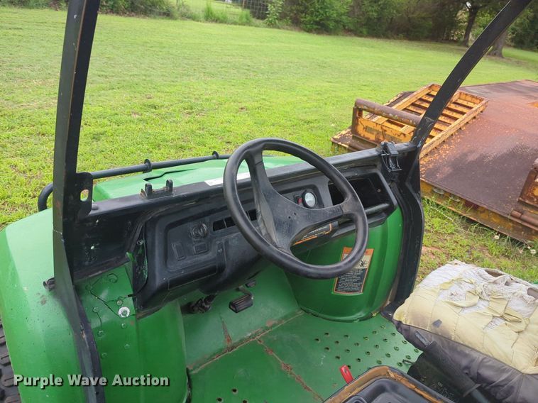image for item NG9879 2003 John Deere E-Gator utility vehicle