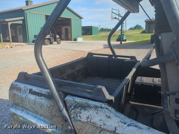 image for item NG9890 2014 Kawasaki V-Twin 800 utility vehicle