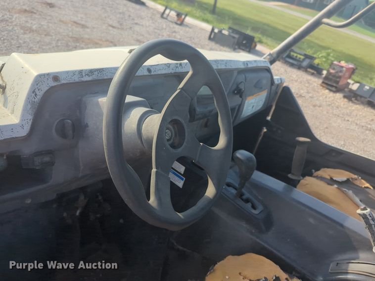 image for item NG9890 2014 Kawasaki V-Twin 800 utility vehicle