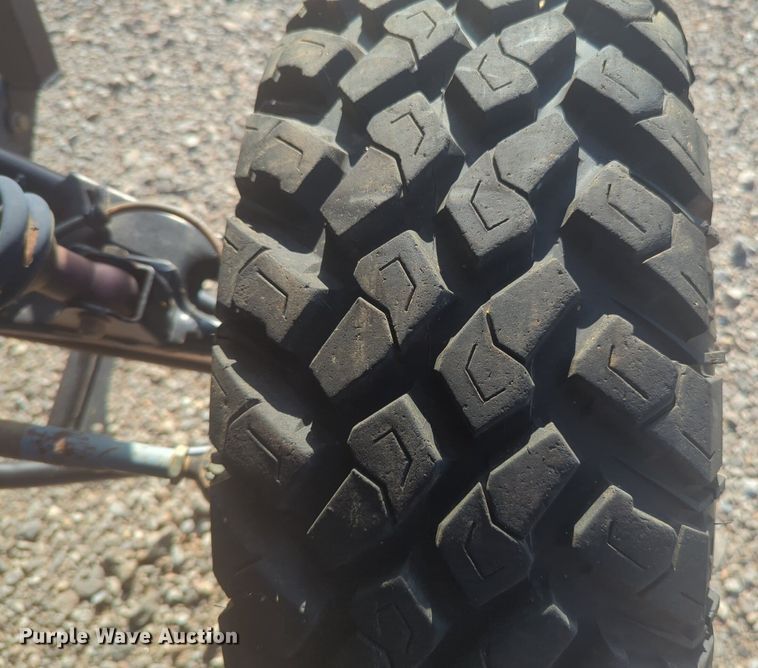 image for item NG9890 2014 Kawasaki V-Twin 800 utility vehicle