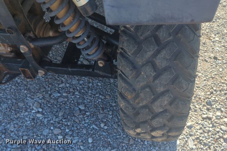 image for item NG9890 2014 Kawasaki V-Twin 800 utility vehicle