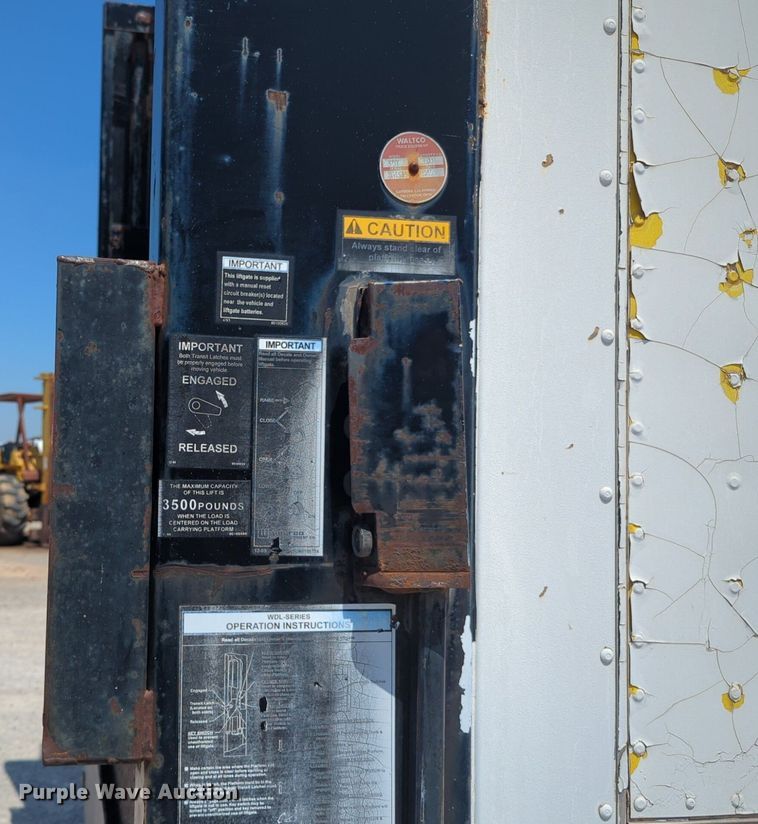 image for item NG9899 1998 GMC C6500 box truck