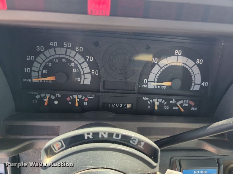 image for item NG9899 1998 GMC C6500 box truck