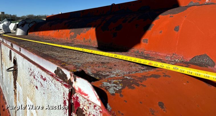 image for item NH9074 1952 Ford  F-6 fuel truck