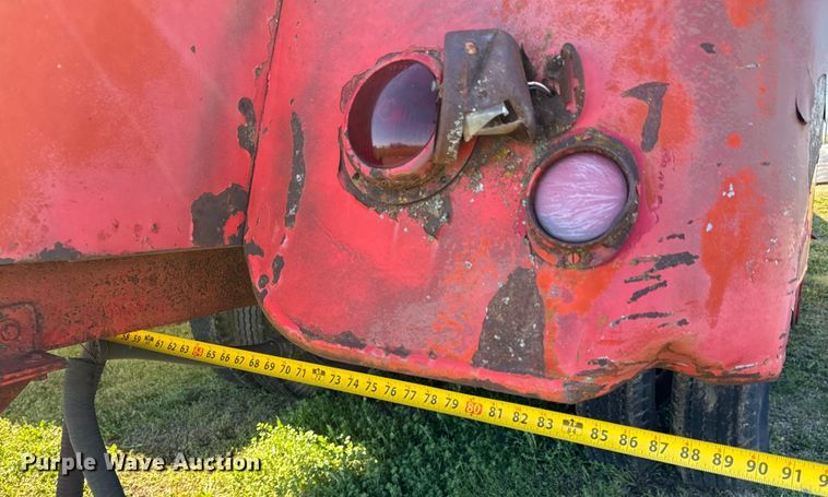 image for item NH9074 1952 Ford  F-6 fuel truck